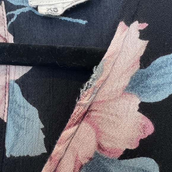 O'Neill - Beautiful Floral Romper - Picture 5 of 5